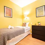 Mbm - Center Of Apart Otel