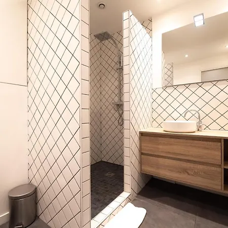 Apart-hotel Mbm - Center Of Paris